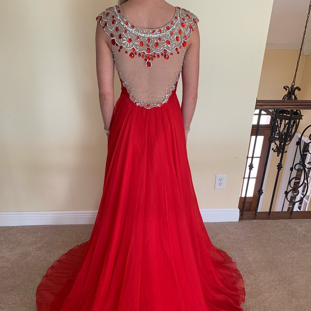 Sherri Hill size 2 prom dress - Picture 2 of 5